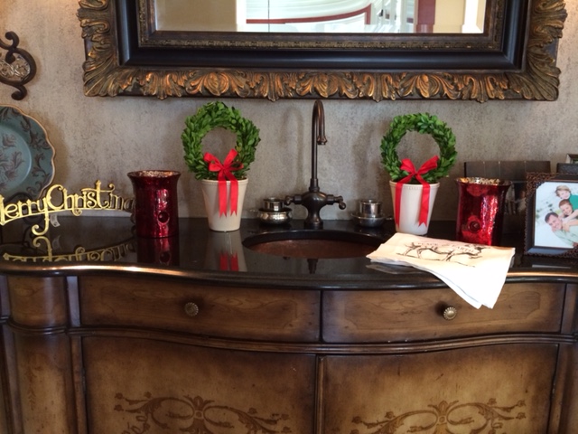 lila home table wreath